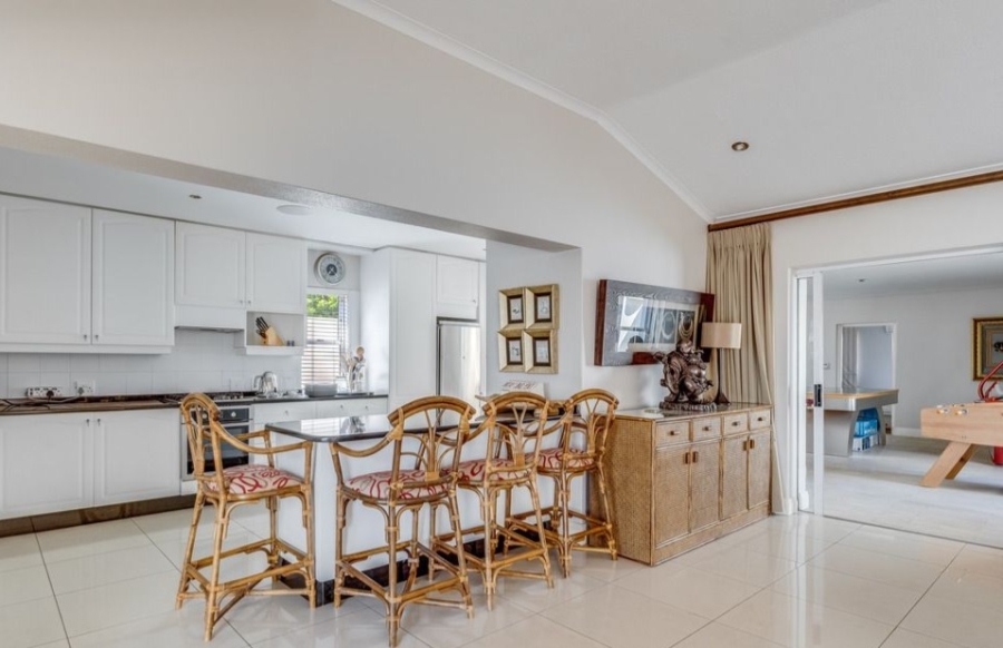 7 Bedroom Property for Sale in Bishops Bay Free State